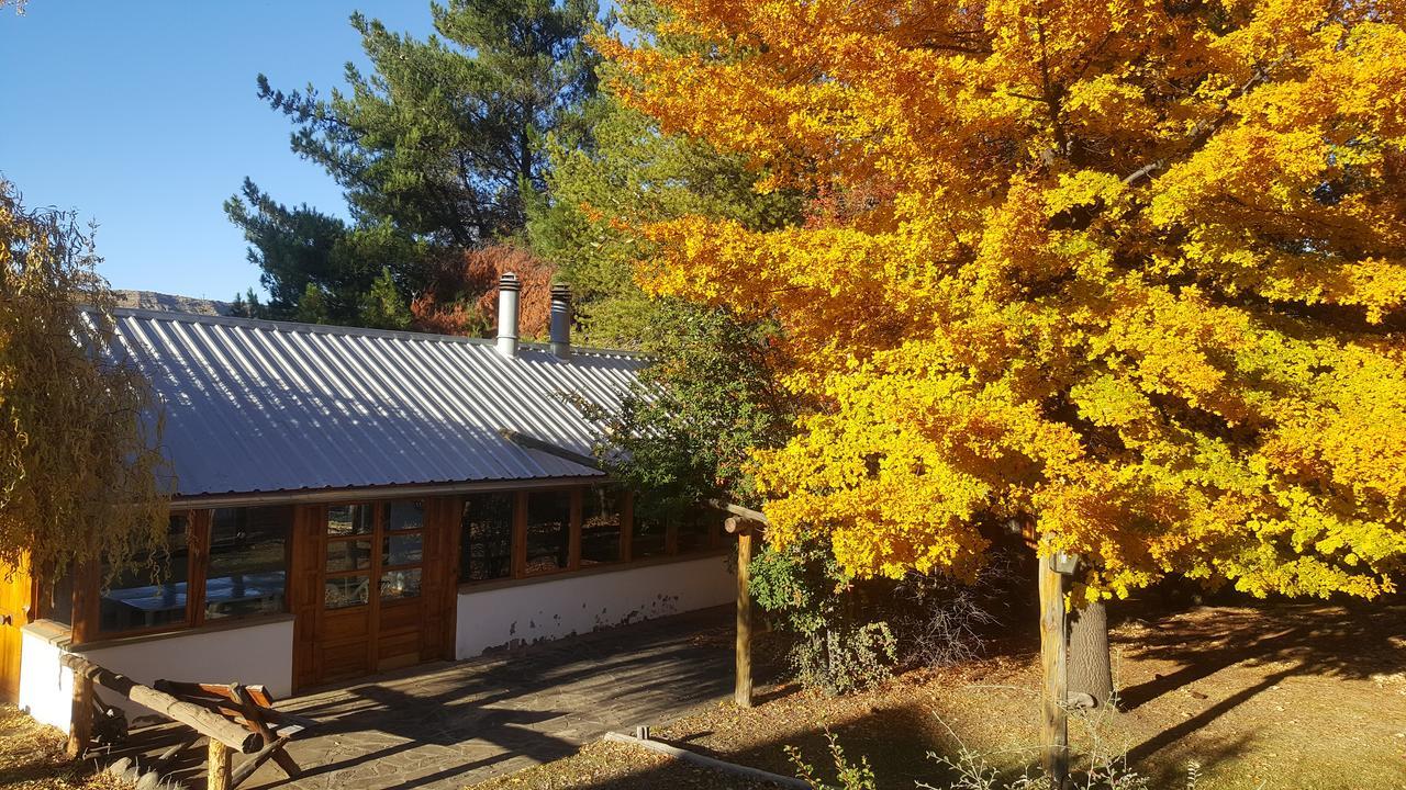 Complejo La Cautiva Villa Esquel Exterior photo